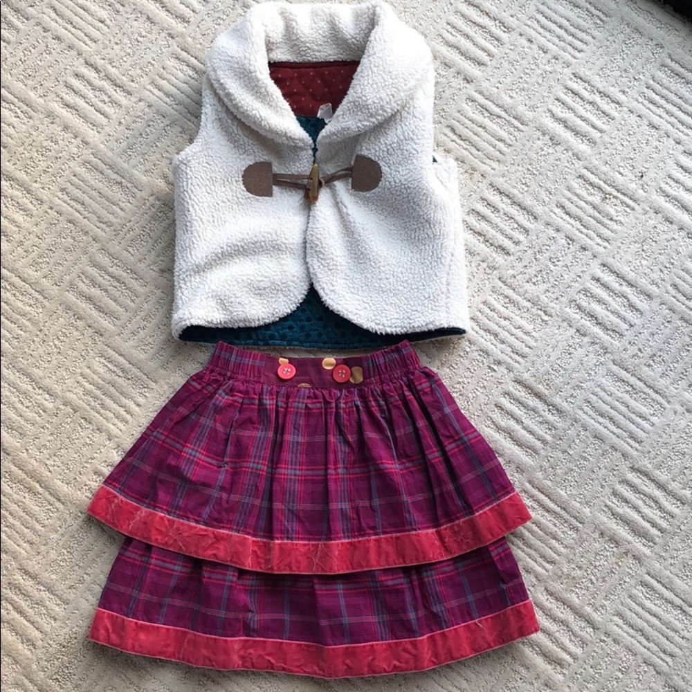 Shirt and reversible vest set